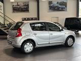 Dacia Sandero 1.4 MPI Ambiance KLIMAANLAGE/EFH/CD-RAD. - silberne Dacia Sandero