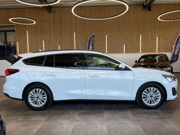 Ford Focus Turnier Cool & Connect 1.5 TDCi*NAVI*LED*