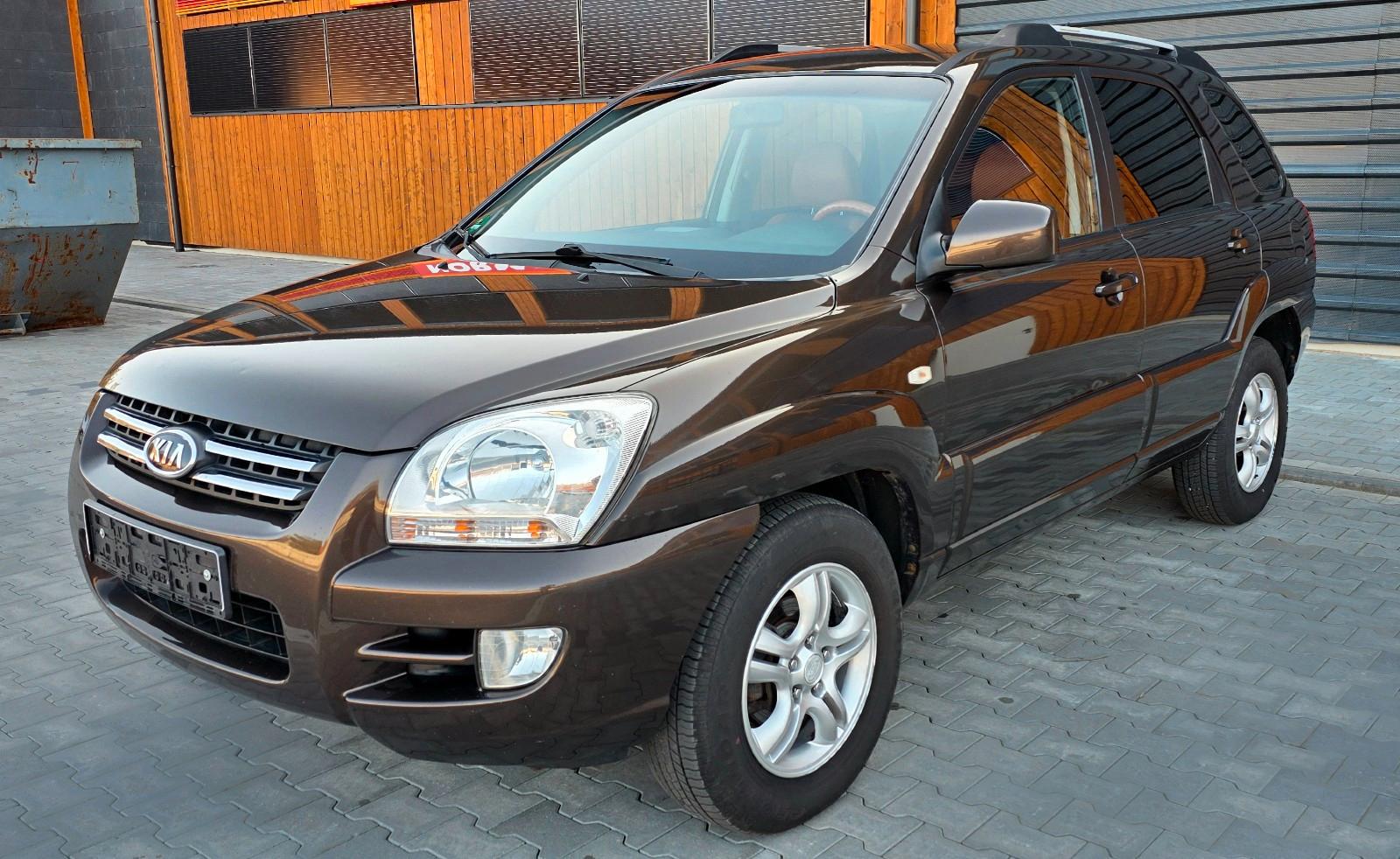 Kia Sportage 2,0 CRDI  AHK SHZ