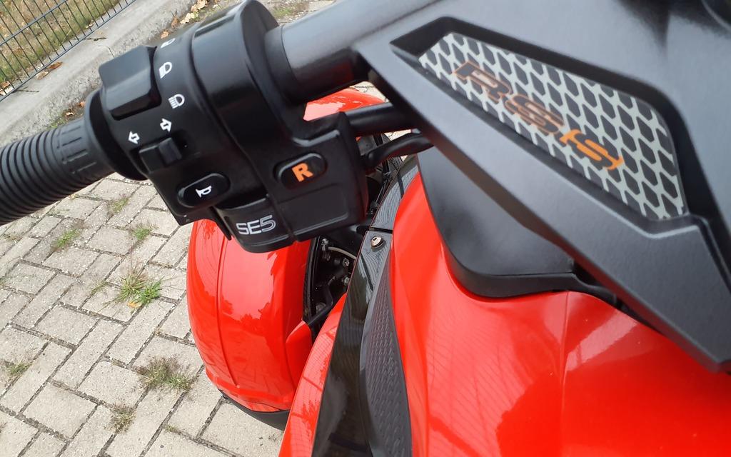 Can-Am Spyder 2012 — photo 10