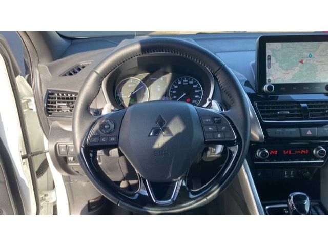 Fahrzeugabbildung Mitsubishi Eclipse Cross Plug-In Hybrid 4WD Intro Edition