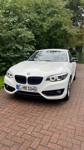 BMW 220i Steptronic Coupé Sport Line Sport Line