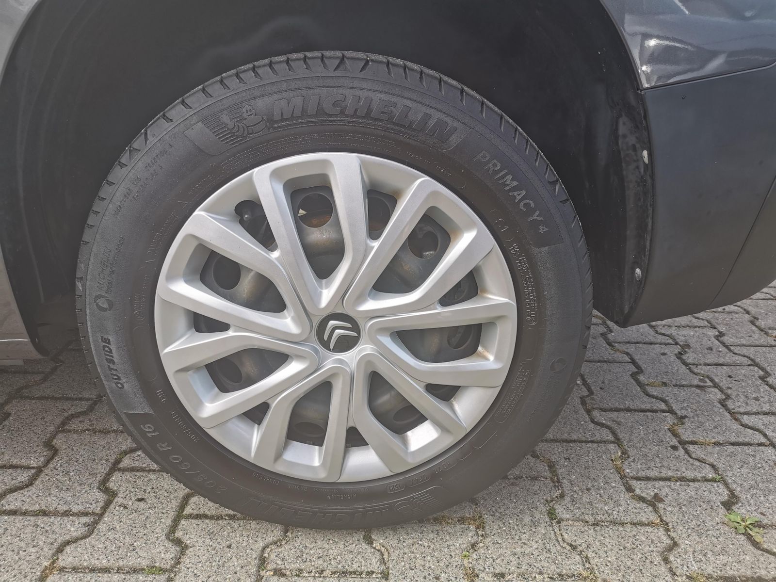Fahrzeugabbildung Citroën Berlingo Feel M*Sitzhzg*PDC hi*Navi*SichtPaket*