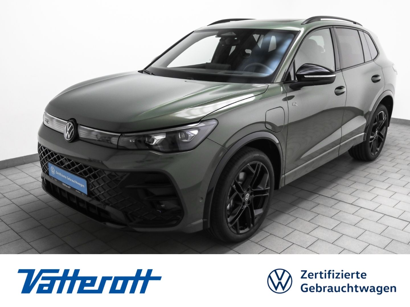Volkswagen Tiguan R-Line 1.5 eHybrid DSG AHK Navi Pano IQ.L