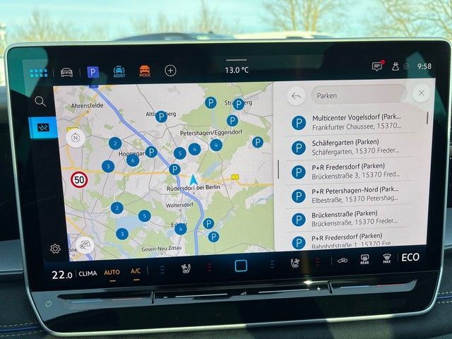 Fahrzeugabbildung Volkswagen Tayron 1.5eHybrid DSG R-LINE AHK+LEDER+PANO+20"+