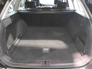 Volkswagen Passat Variant - 9