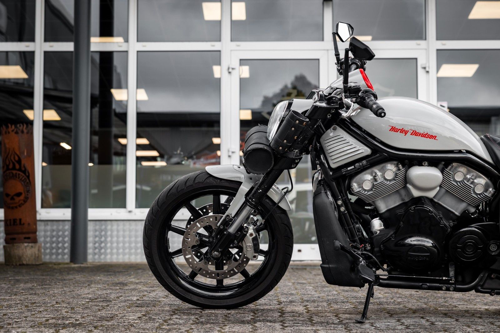 Fahrzeugabbildung Harley-Davidson VRSCR STREET ROD - KESSTECH -