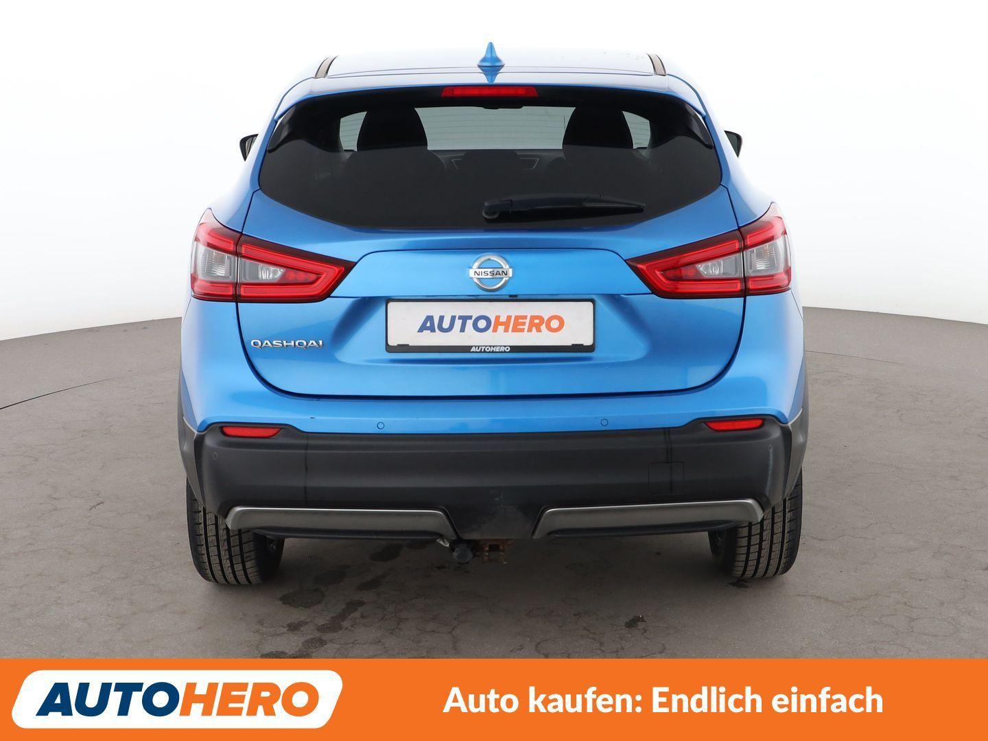 Nissan Qashqai 1.3 DIG-T N-Connecta Aut*NAVI*LED*TEMPO*