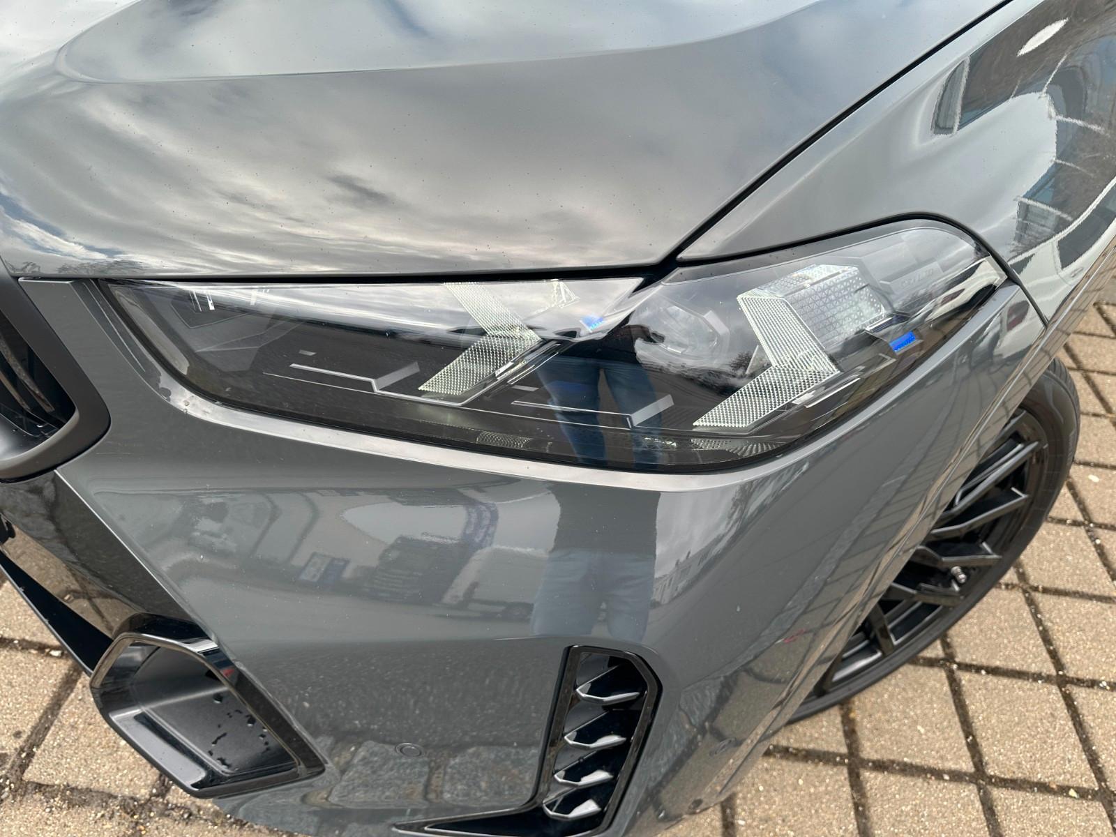 BMW X6 M60 i xDrive ACC|HUD|PANO|HARMAN|AHK|22"|