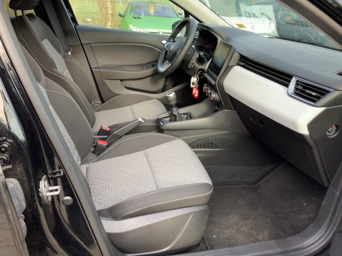 Renault Clio - Bild 9