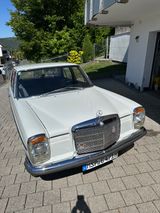 Mercedes-Benz E 220/8 H-Zula., org. Lack, kein Rost, Guta. N.2 - Autos aus dem Jahr 1971