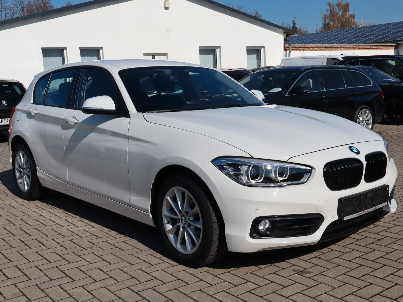 BMW 118