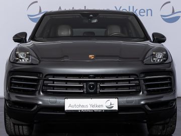 Porsche Cayenne - 3
