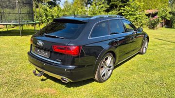Audi A6 - 6