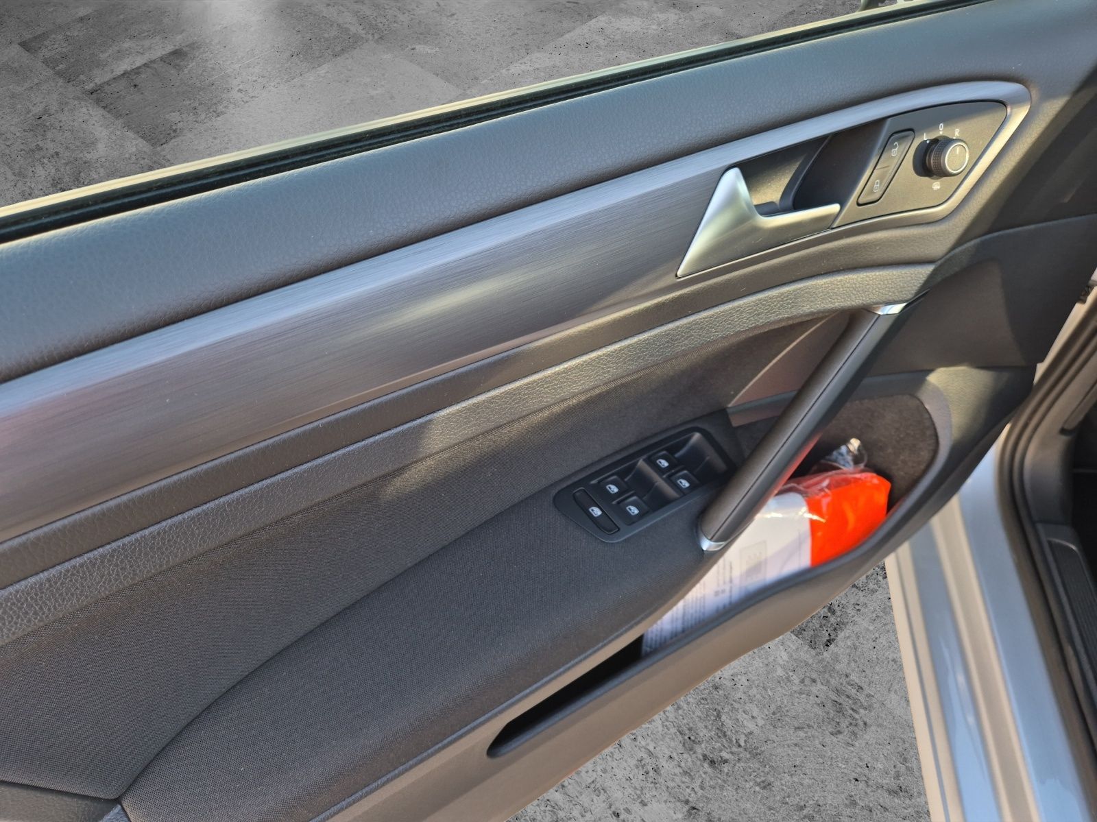 Fahrzeugabbildung Volkswagen Golf VII Variant TSI Comfortline Climatronic PDC