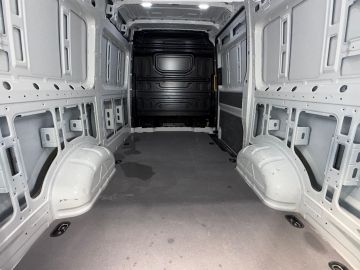 Volkswagen Crafter - 8