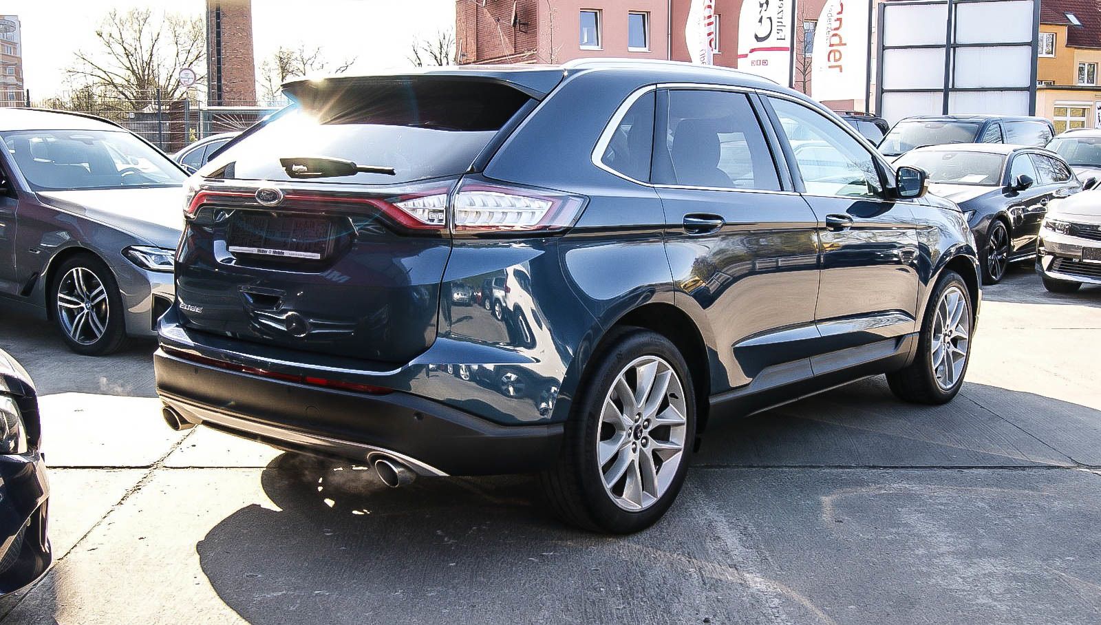 Fahrzeugabbildung Ford Edge 2.0TDCi Bi-Turbo 4x4 LED KAMERA ACC 1.HAND