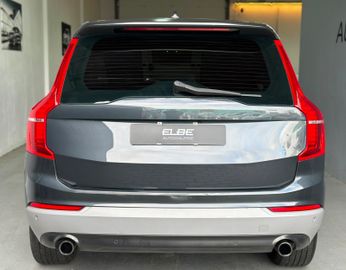 Volvo XC90 - 10