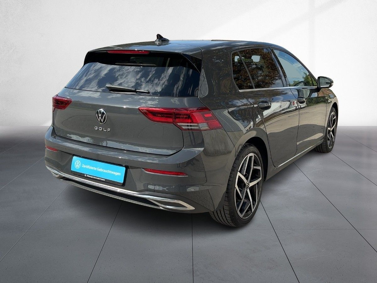 Volkswagen Golf - Bild 4
