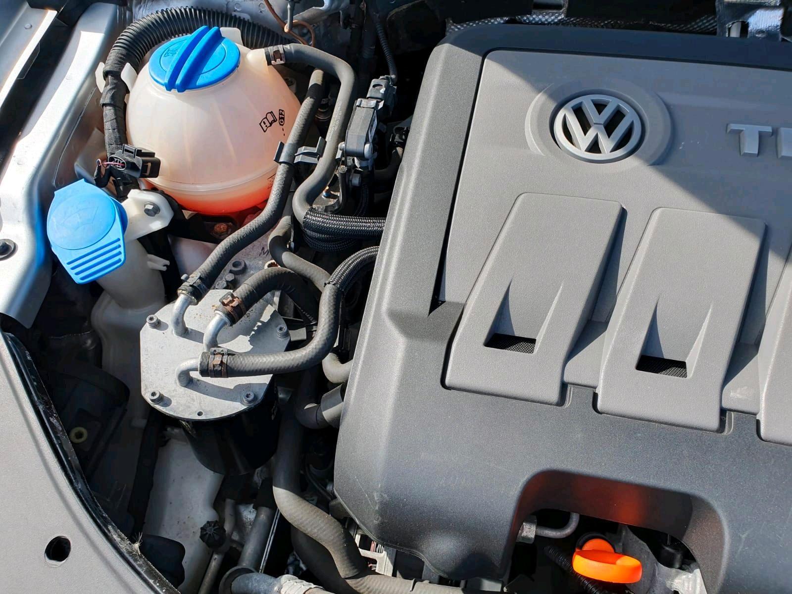 Volkswagen Passat 2013 — photo 11