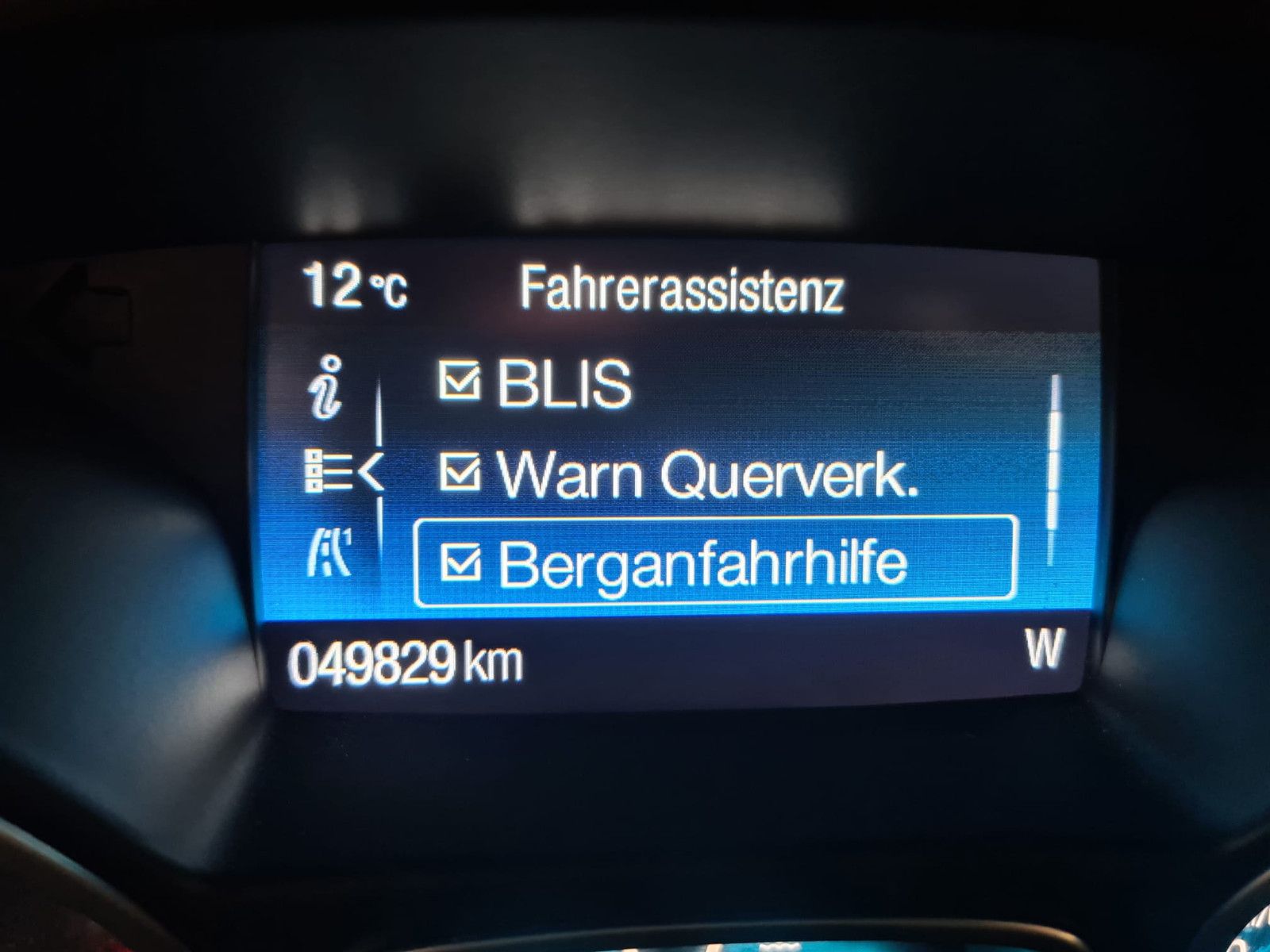 Fahrzeugabbildung Ford Kuga ST-Line / GARANTIE / KAMERA / SCHECKEHEFT