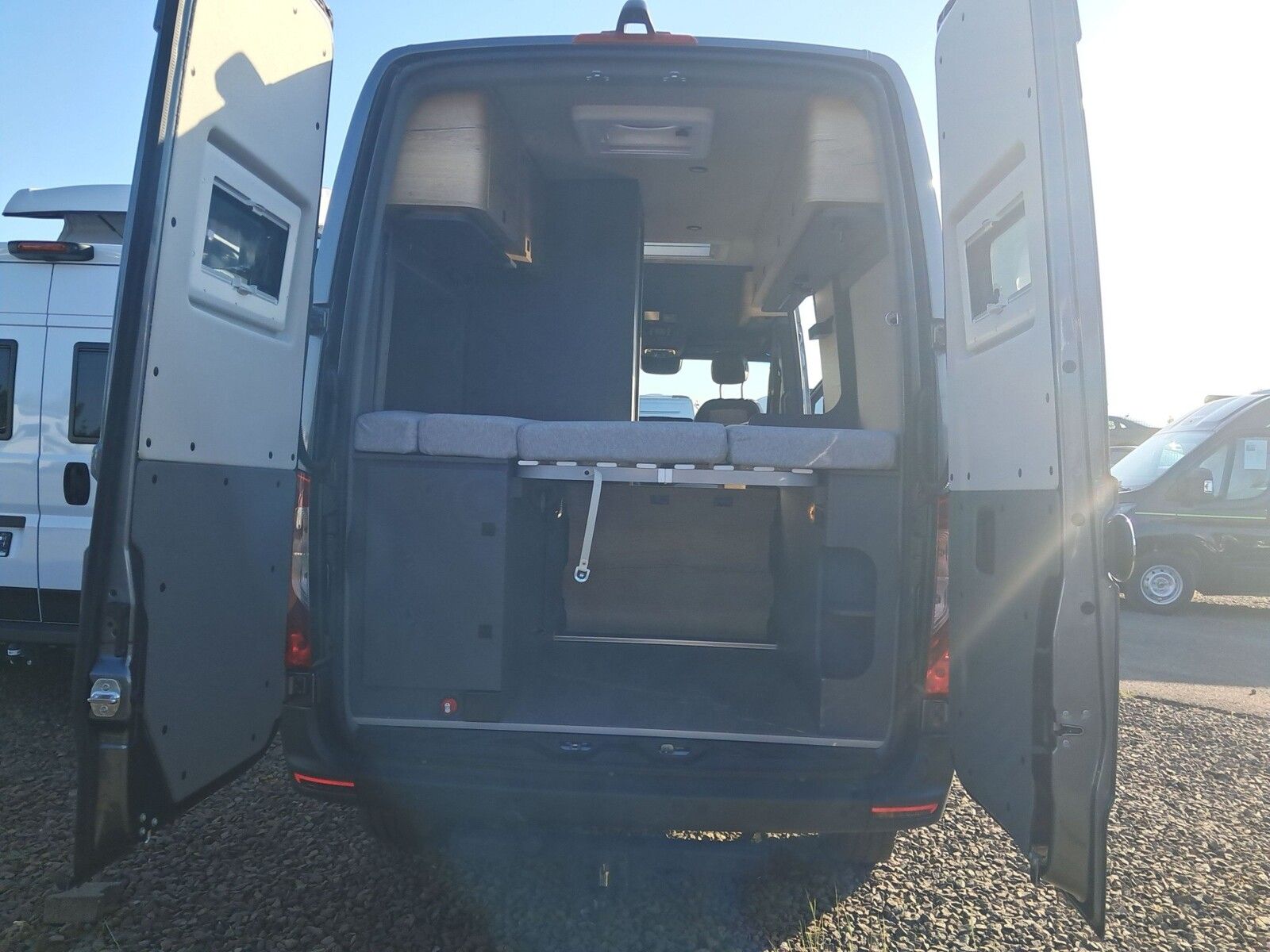 Fahrzeugabbildung Pössl Roadstar X Mercedes 190 PS Solar, Dachklima,