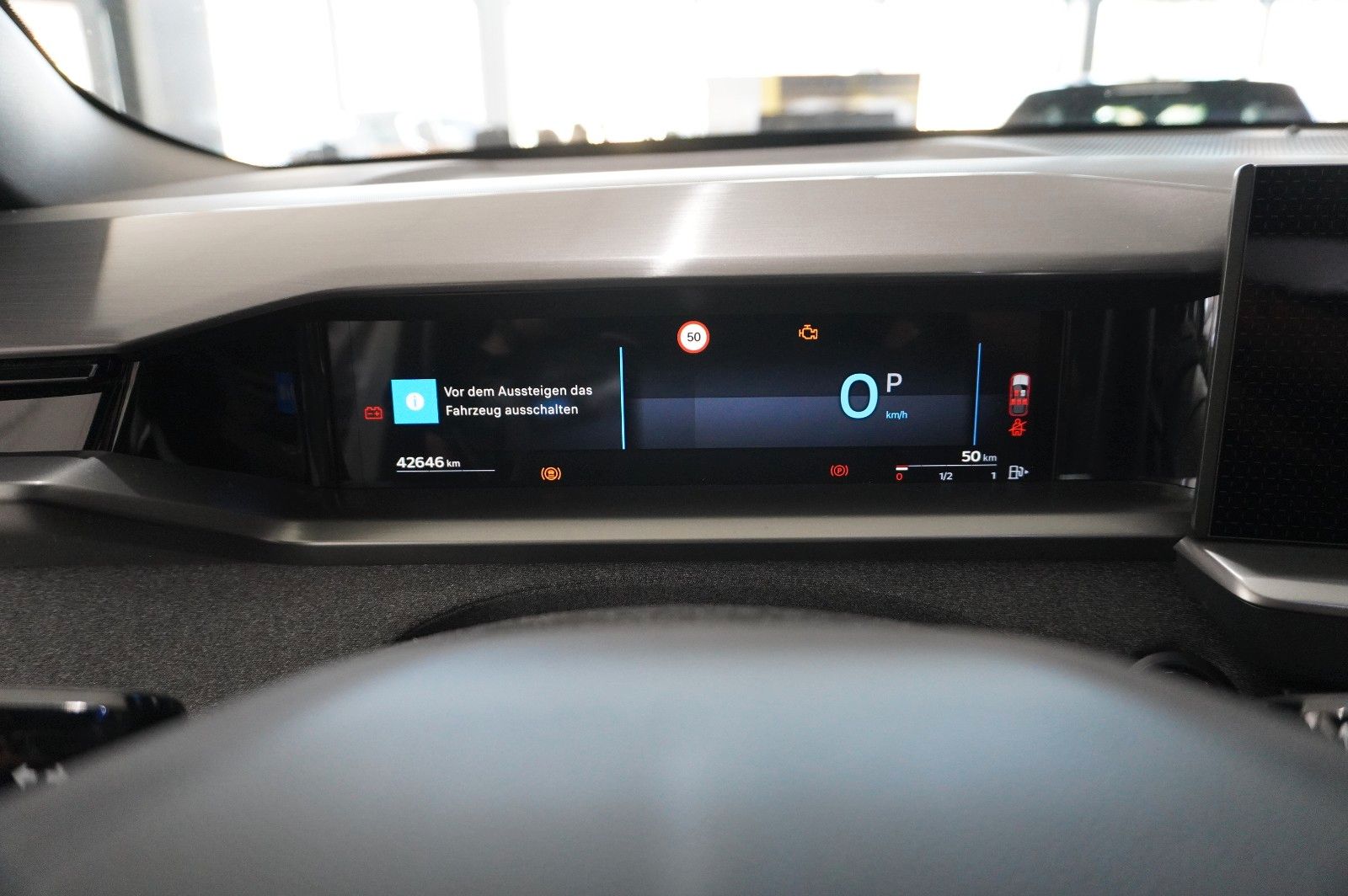 Fahrzeugabbildung Opel Grandland 1.2 48V HYBRID EDIT. NAVI/LED/KAMERA