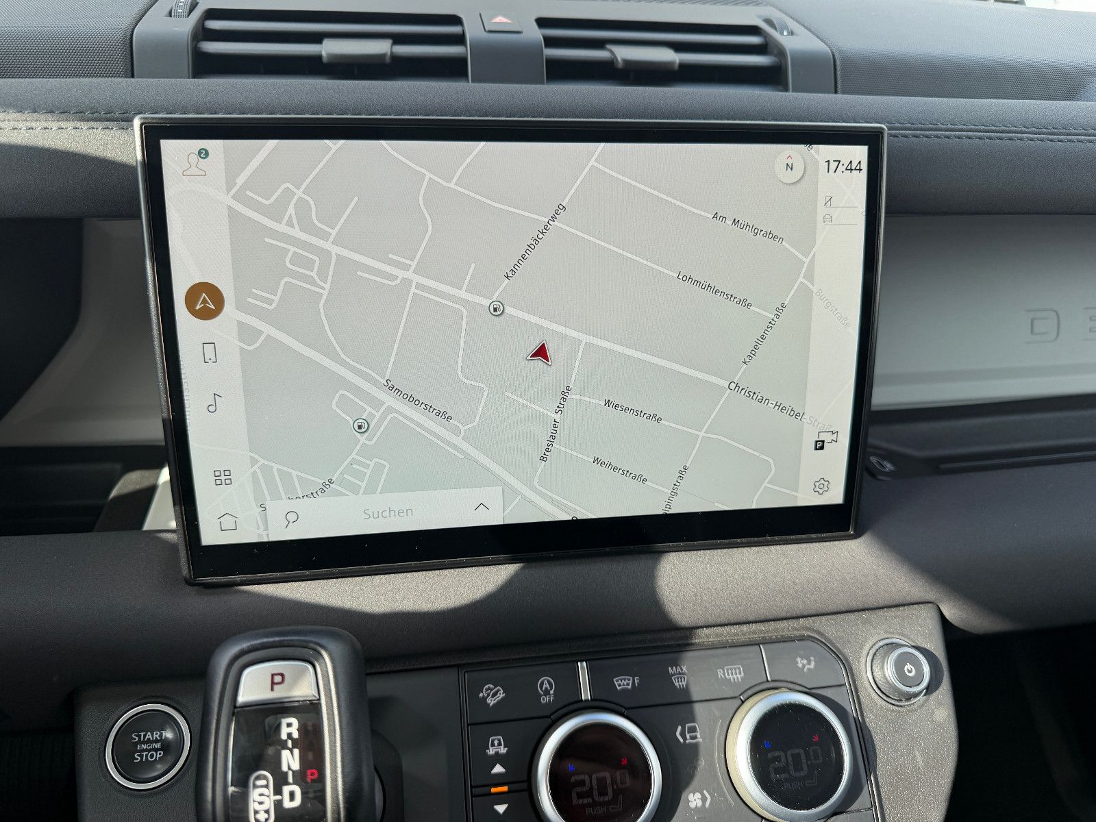 Fahrzeugabbildung Land Rover Defender 110 XS Edition/PANO/AHK/MERIDIAN/3D-KAM