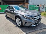 Mercedes-Benz GLA 200 *SHZ* Tempomat *Navi PDC Xenon Tüv neu * - gebrauchte Mercedes-Benz GLA 200 aus dem Jahr 2016