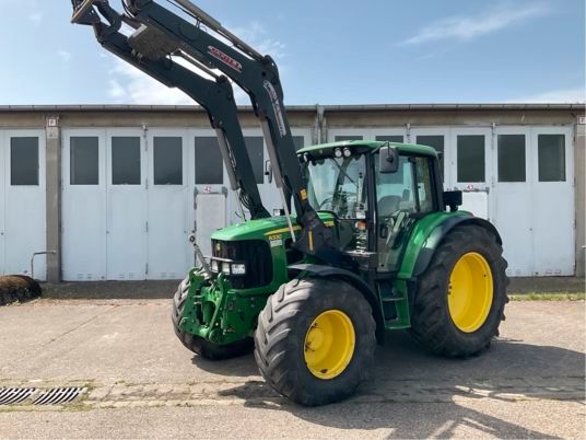 John Deere 6330