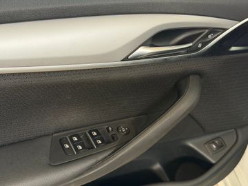 BMW 520 - 11