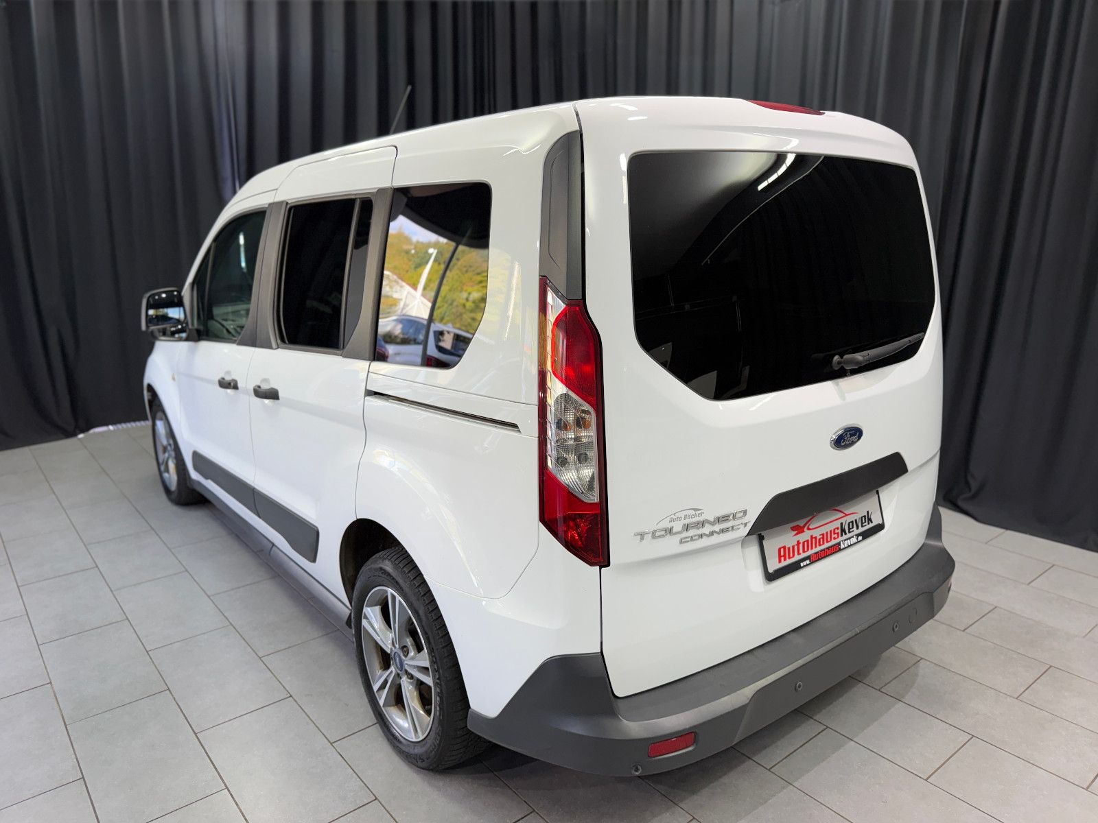 Fahrzeugabbildung Ford Tourneo Connect Trend|KLIMA|PDC