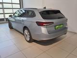 Skoda Superb Combi 2.0 TDI DSG Selection  AHK Navi LED - Skoda Superb mit Diesel-Antrieb: Automatik