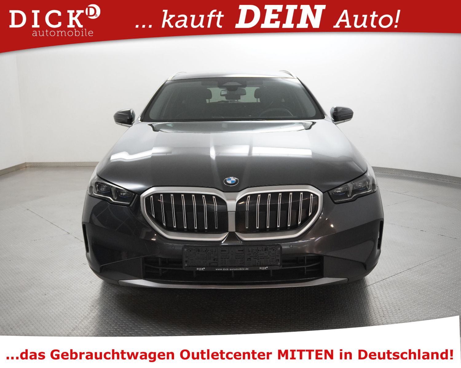 Fahrzeugabbildung BMW 520d T Aut Sport LEDER+SHZ+NAV PLUS+KAM+LED+18+M