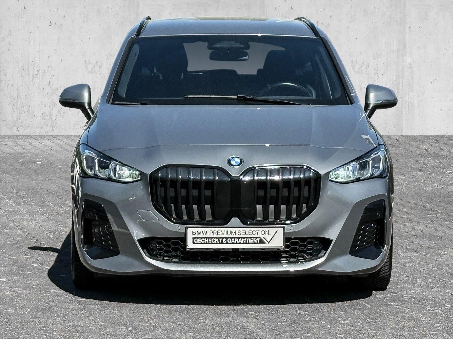 BMW 218i M-SPORTPAKET+AHK+SHZ+NAVI+LENKRADHZG