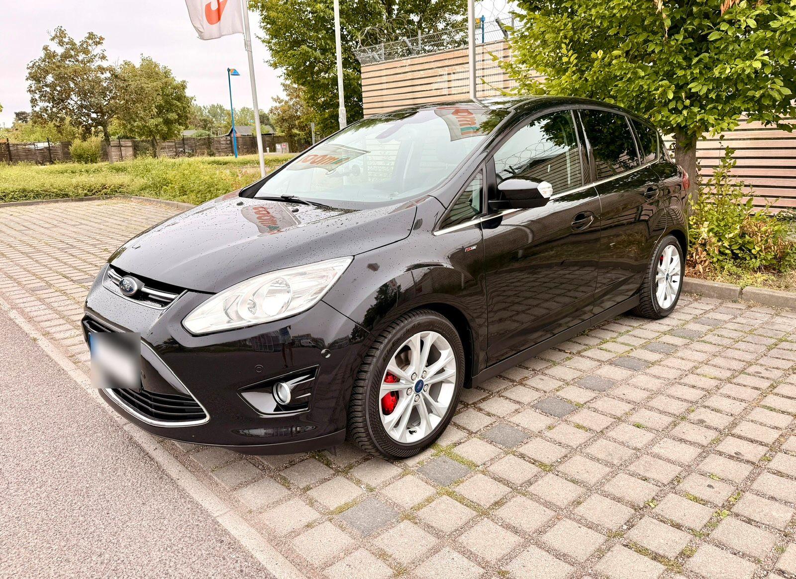 Ford C-MAX 2012 — rear view