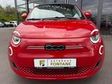 Fiat 500e Cabrio La Prima 42kwh Leder JBL Sound Navi - Fiat 500e mit Schiebedach
