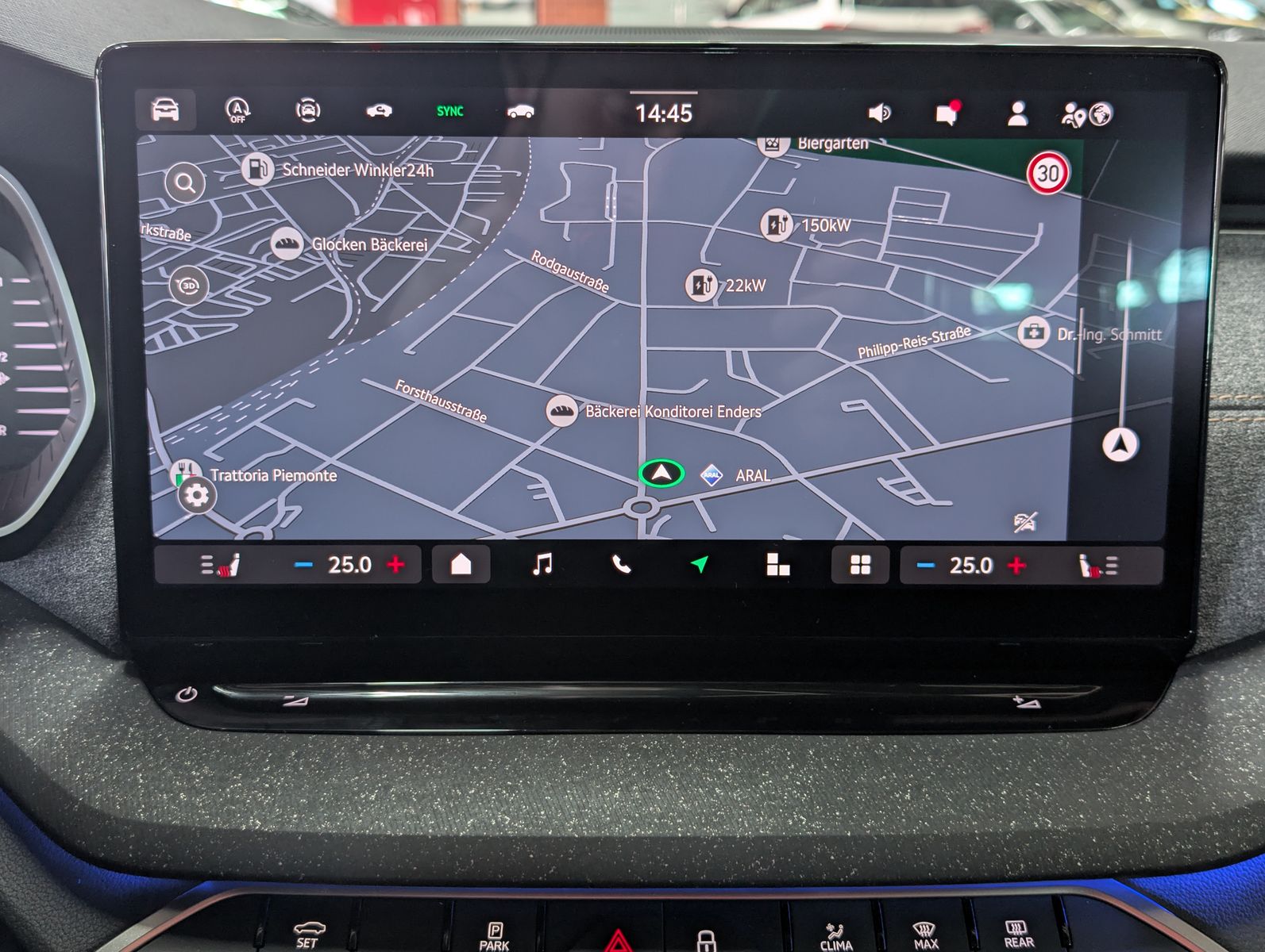 Fahrzeugabbildung SKODA Octavia 1.5 TSI mHEV Style ACC AHK 5J.-Garantie