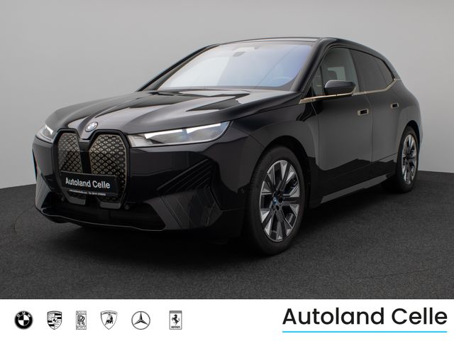 BMW iX xD50 Sport 360°H/K DAB SoftCl AHK Komfort 21"