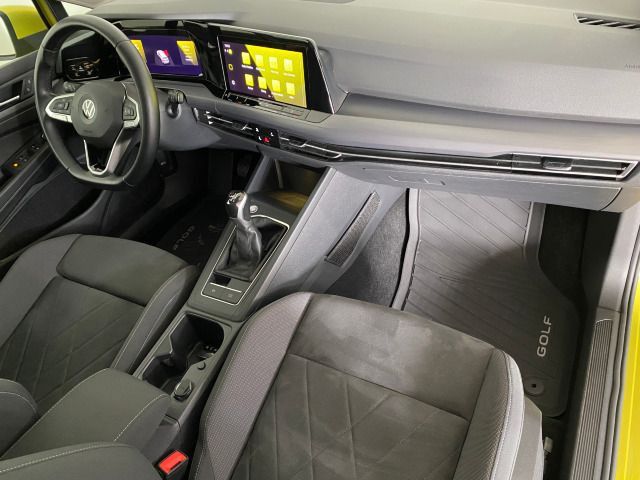 Golf VIII Style 1.5 TSI PANO+NAVI+KAMERA+SHZ