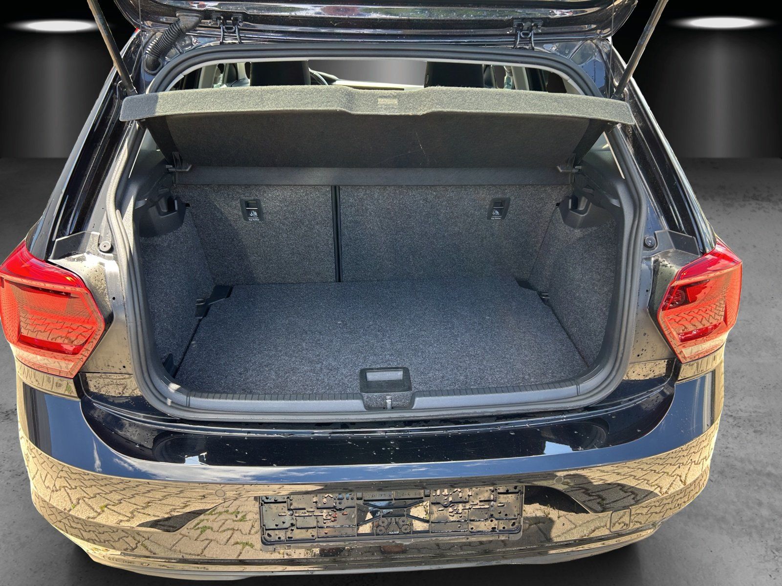 Fahrzeugabbildung Volkswagen Polo 1.0 Comfortline