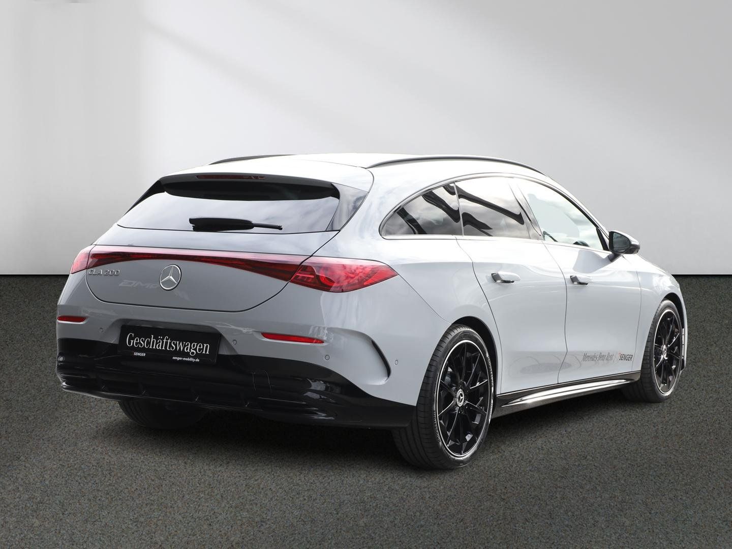 Mercedes-Benz CLA 200 SB AMG Night Pano 19" Totwinkel CarPlay imagem 3