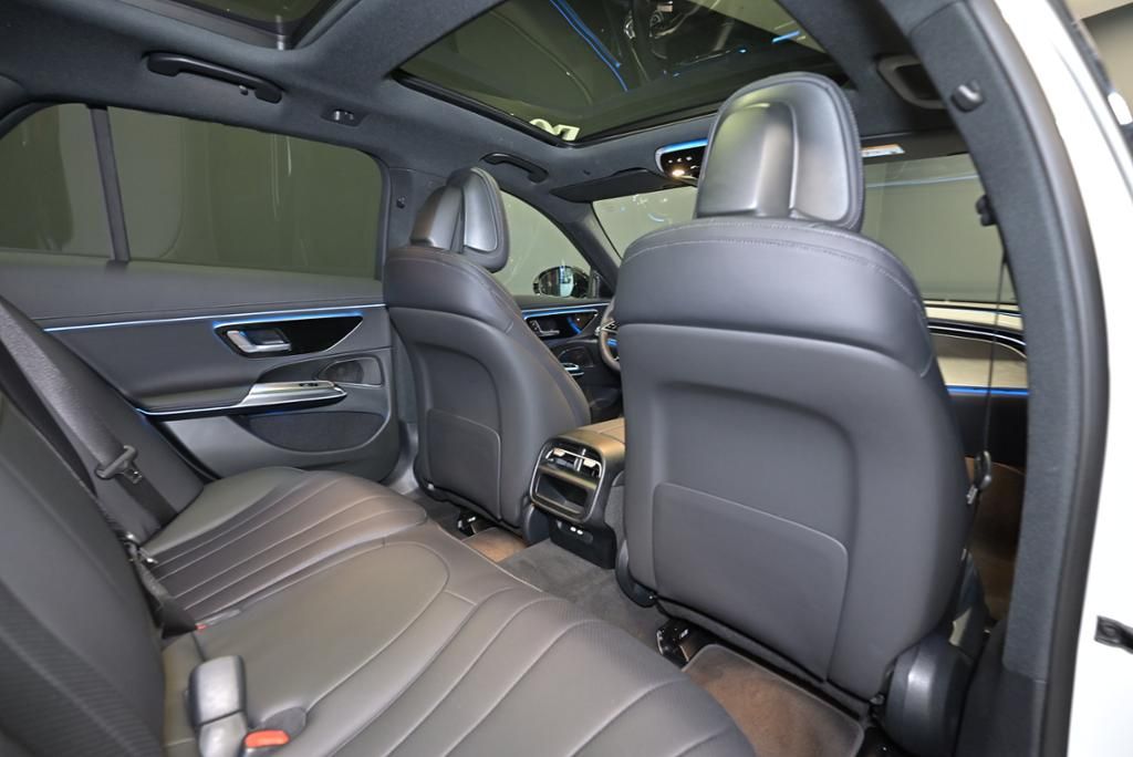 Mercedes-Benz E 300 de 4M T All-Terrain PANO/AHK/NIGHT/LED/RFK foto 22