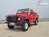 Land Rover Defender - Oldtimer: Geländewagen