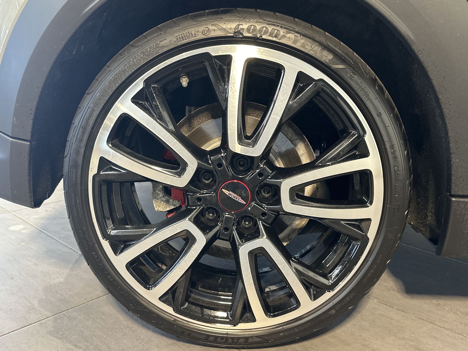 Fahrzeugabbildung MINI John Cooper Works Sport-Aut. NAV+LED+PANO+H&K+VC