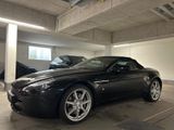 Aston Martin V8 Vantage Roadster *SCHALTER*dt. Fahrzeug**TOP - Aston Martin aus 2008