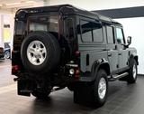 Land Rover Defender 110 SE Station Wagon | 1.Hand! - Land Rover Defender: Schwarz
