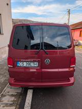 Volkswagen T6.1 Caravelle 2023  - rote Volkswagen T6 Caravelle