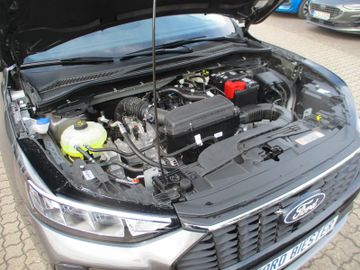 Ford Kuga Titanium 137KW 5 J. Garantie  150000 AUTOM.