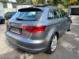 Audi A3 2.0 TDI S tronic Ambition Pano-LED-Navi.TOP - Audi A3 mit Diesel-Antrieb: Limousine, 2.0